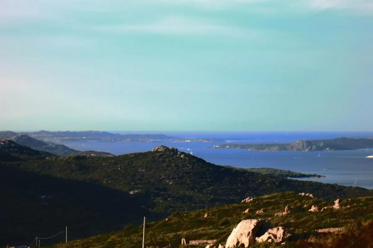Nido Del Cuculo - Stilvolle Villa Mit Privatem Pool Nahe Der Costa Smeralda Канниджионе