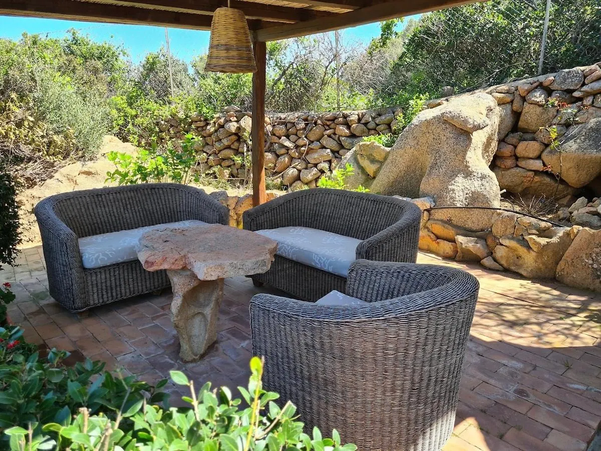Nido Del Cuculo - Stilvolle Villa Mit Privatem Pool Nahe Der Costa Smeralda Канниджионе