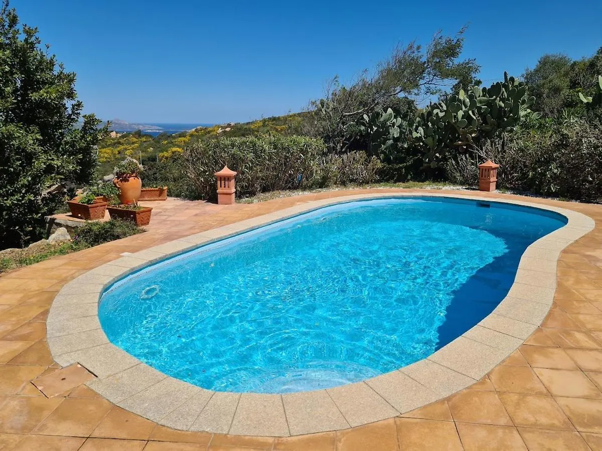 Nido Del Cuculo - Stilvolle Villa Mit Privatem Pool Nahe Der Costa Smeralda Канниджионе